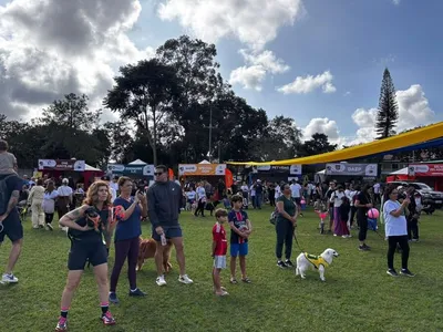 Dog Fashion Day movimenta praça de São José dos Campos com programação pet