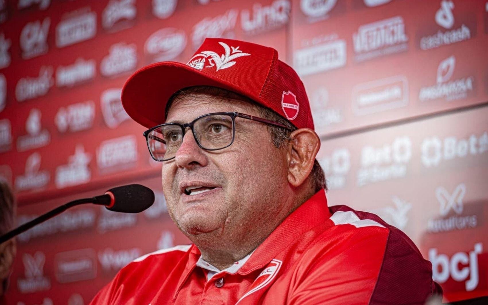 Guto Ferreira chega a 3 vitórias seguidas na Série B; veja resultados