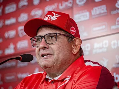 Guto Ferreira chega a 3 vitórias seguidas na Série B; veja resultados