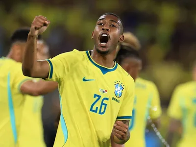 Ancelotti diz que Rayan pode substituir Raphinha contra a Escócia