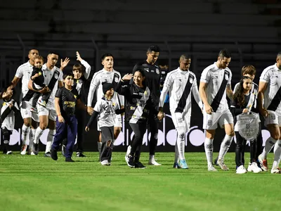 Ponte Preta recebe o Botafogo-SP em confronto direto contra o Z4 da Série B
