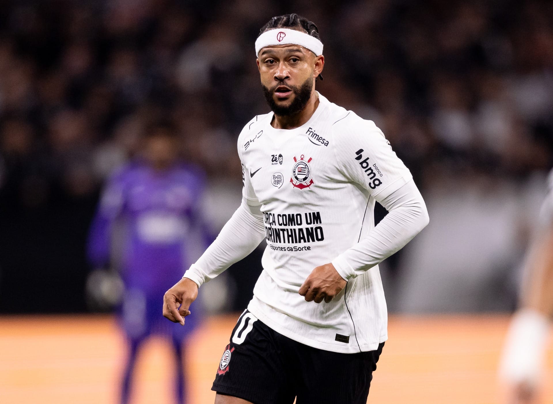 Memphis fala sobre lesão no Corinthians e diz que 'provará valor' na Copa