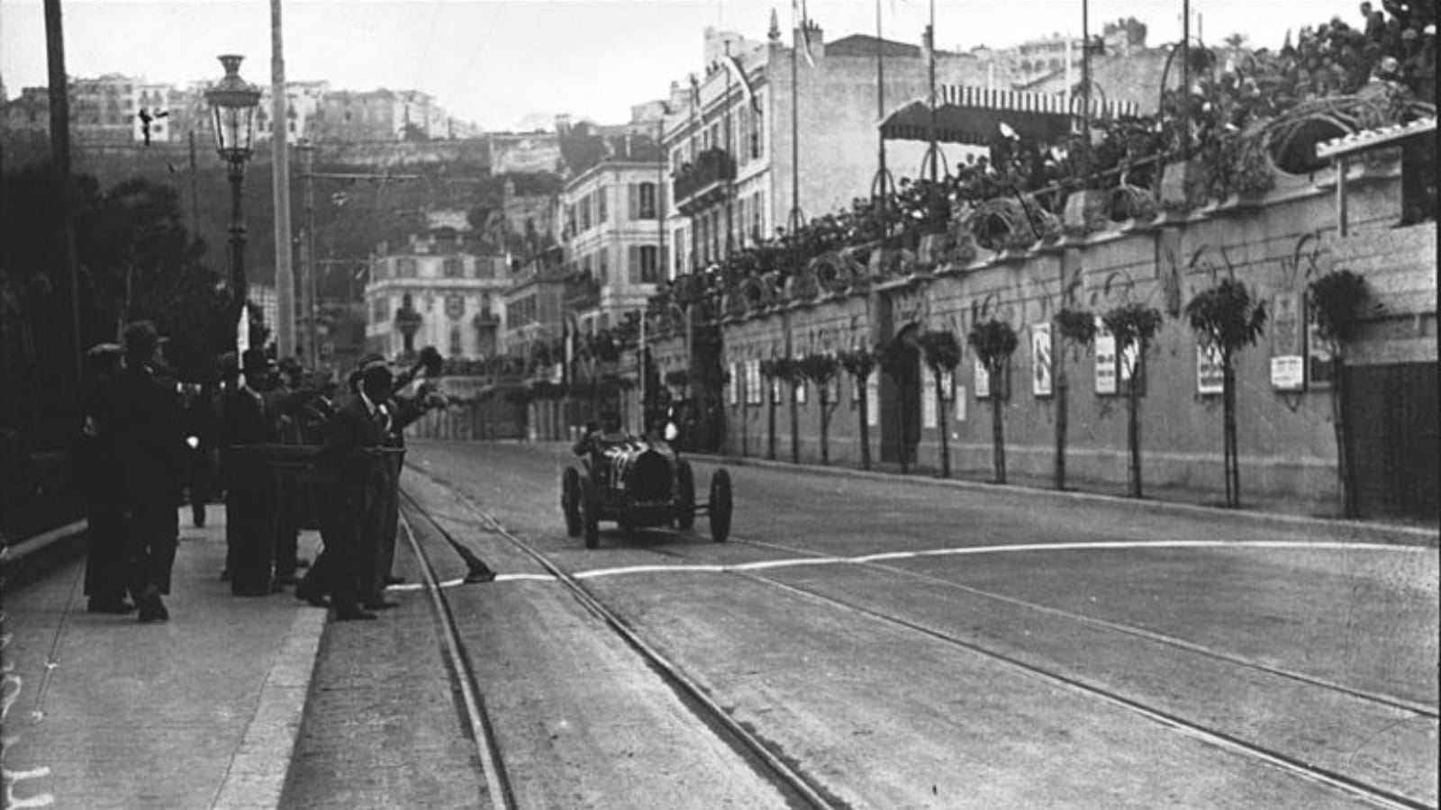 Vencedor do primeiro GP de Mônaco foi morto por nazistas na Segunda Guerra