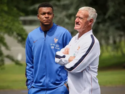 Deschamps minimiza favoritismo da França na Copa: "Apenas um vence"