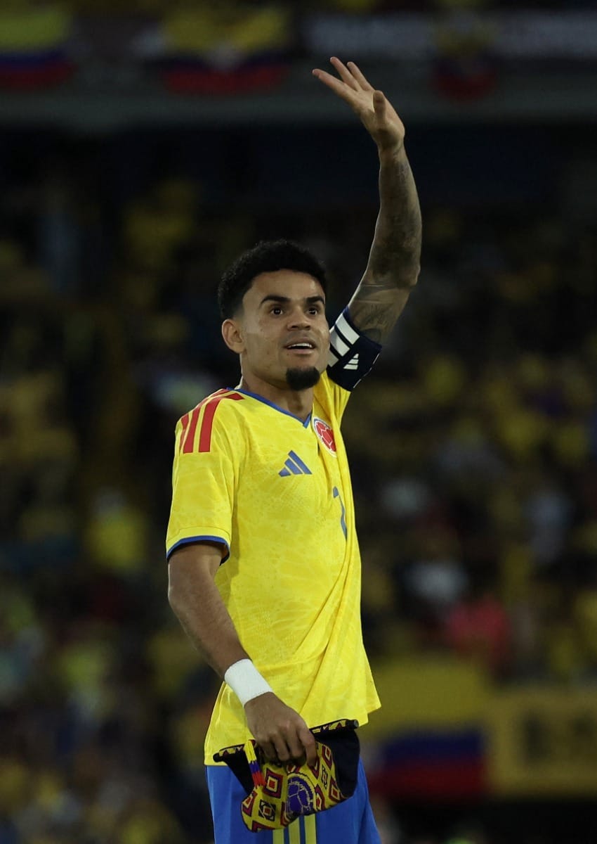 Colômbia bate Costa Rica e faz testes antes da Copa do Mundo