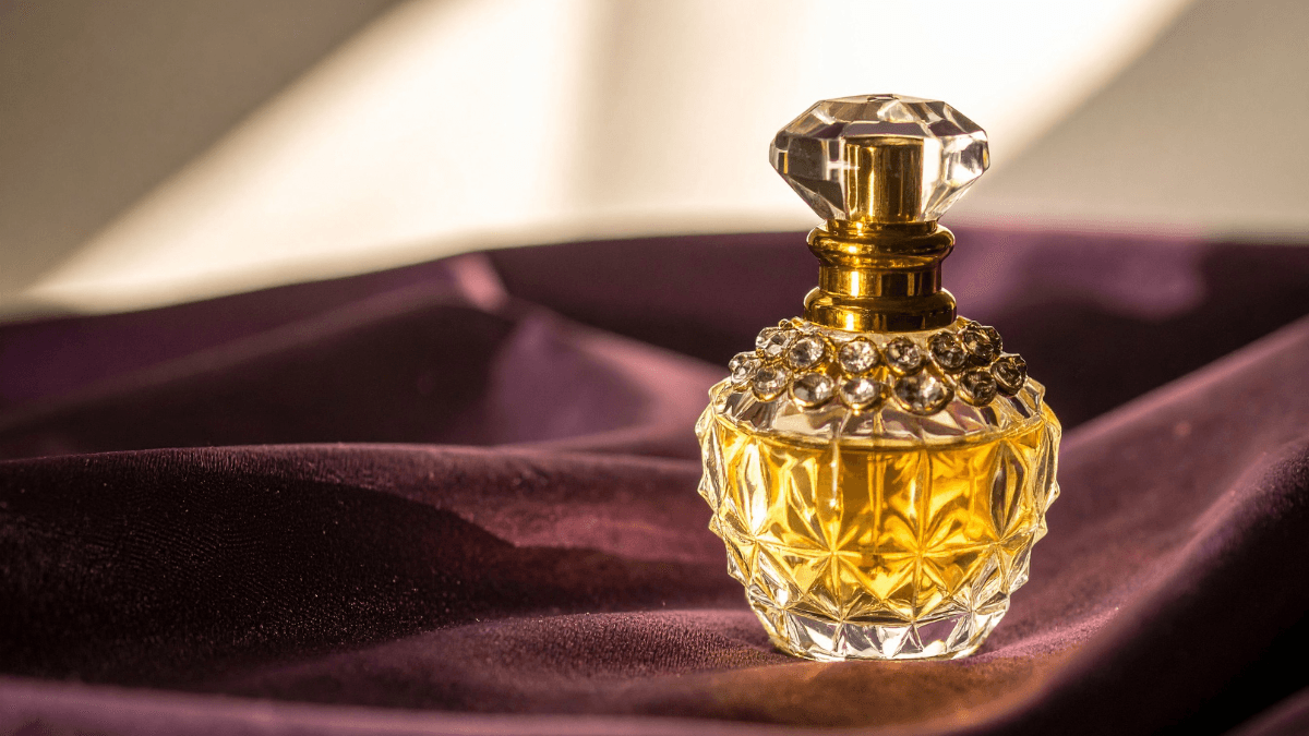 Perfume árabe fixa mais? Veja o que diferencia essas fragrâncias