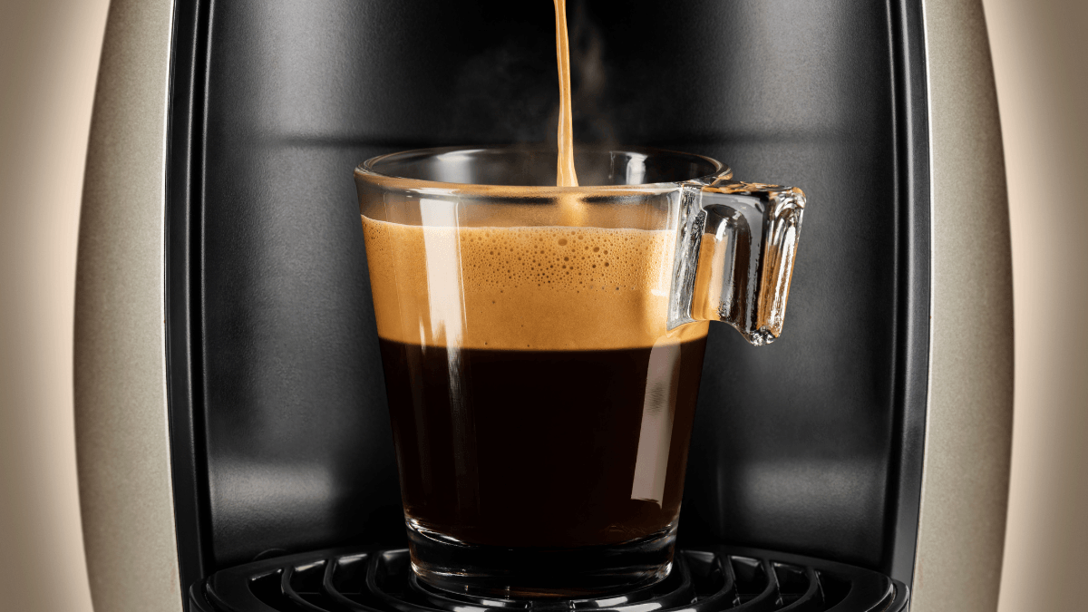 Previsão de safra até 25% maior deve reduzir preço do café no varejo