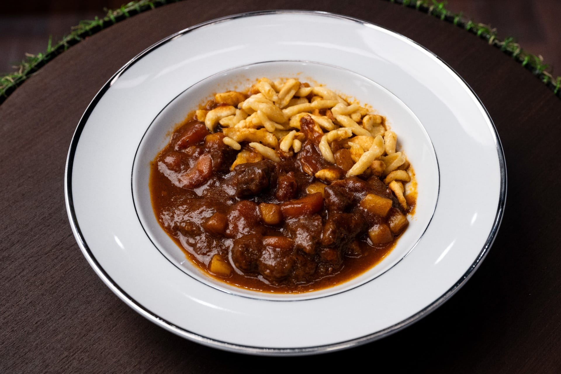 Goulash com spatzle | Band Receitas