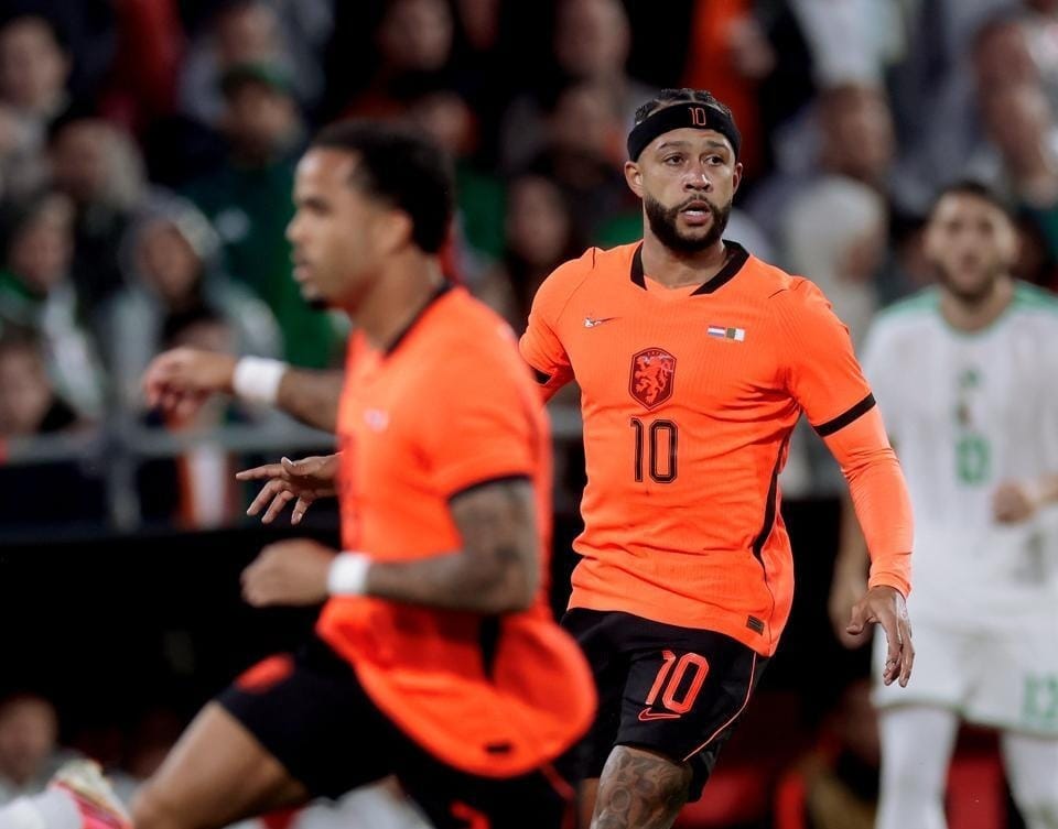 Memphis jogou bem pela Holanda? Veja números da atuação contra Argélia