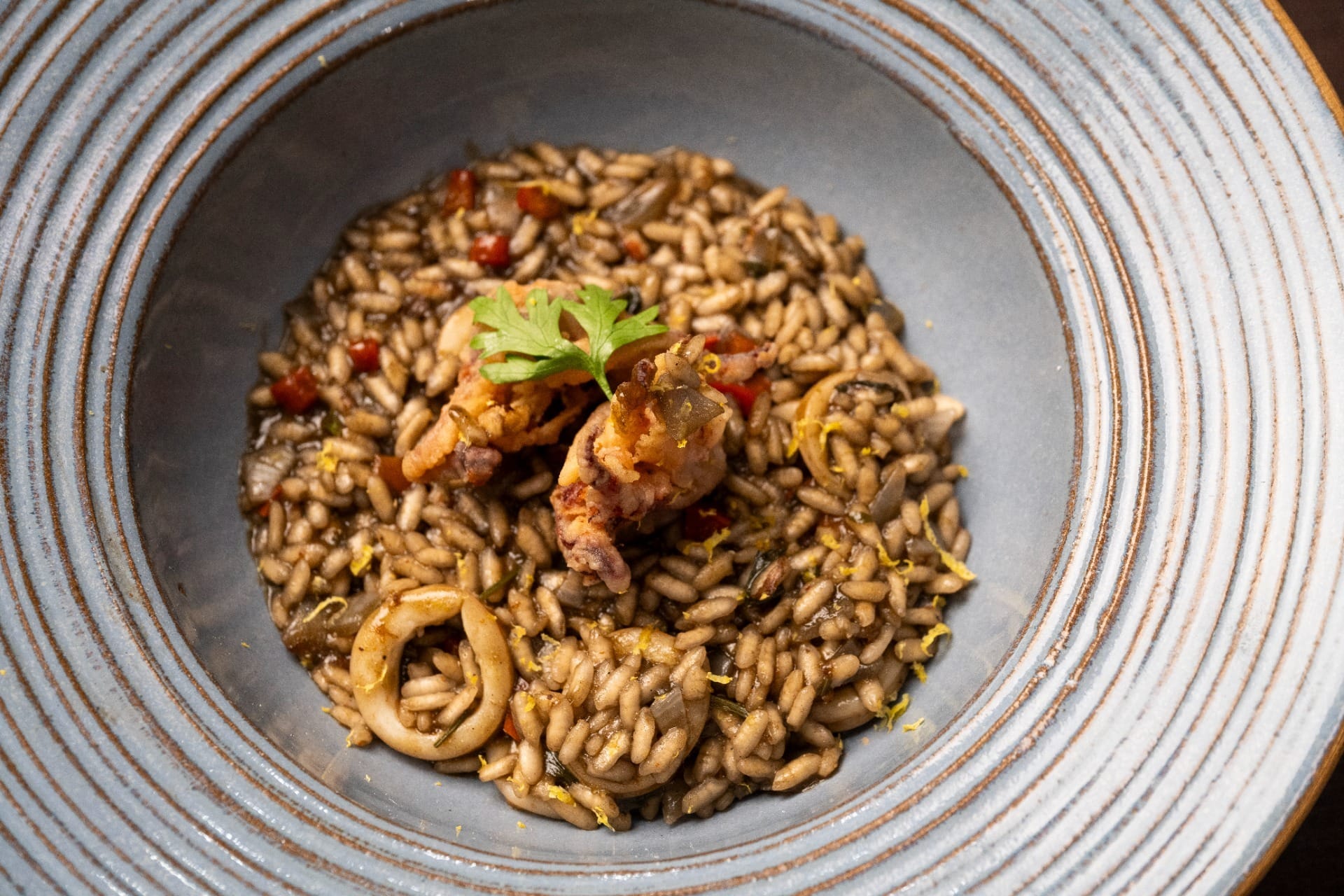 Risoto negro de lula | Band Receitas
