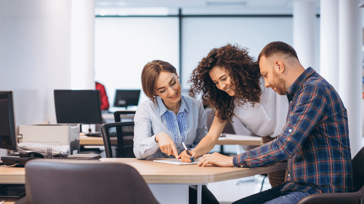 50% dos freelancers e PJs entraram no modelo por necessidade, diz pesquisa