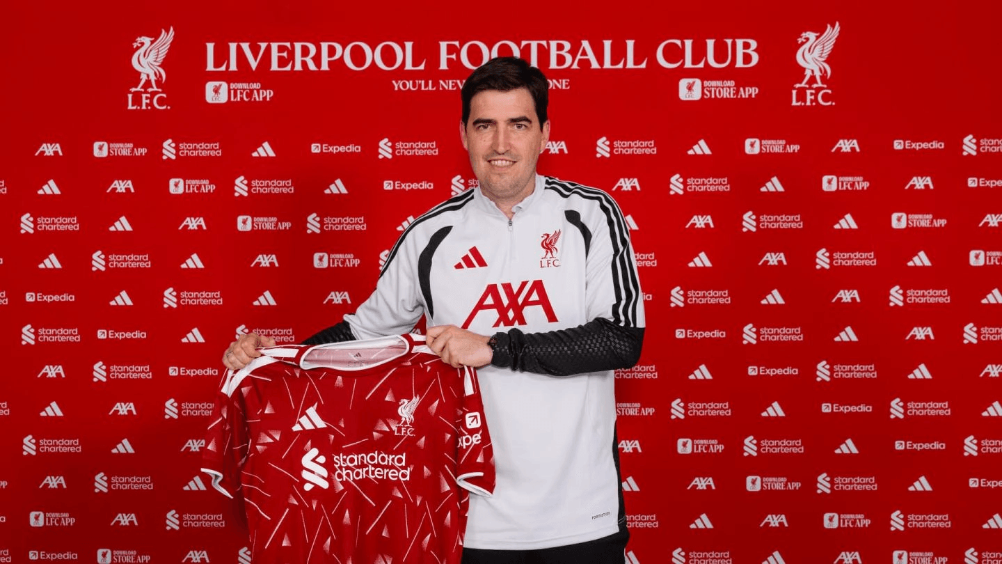 Liverpool anuncia Andoni Iraola como técnico por duas temporadas