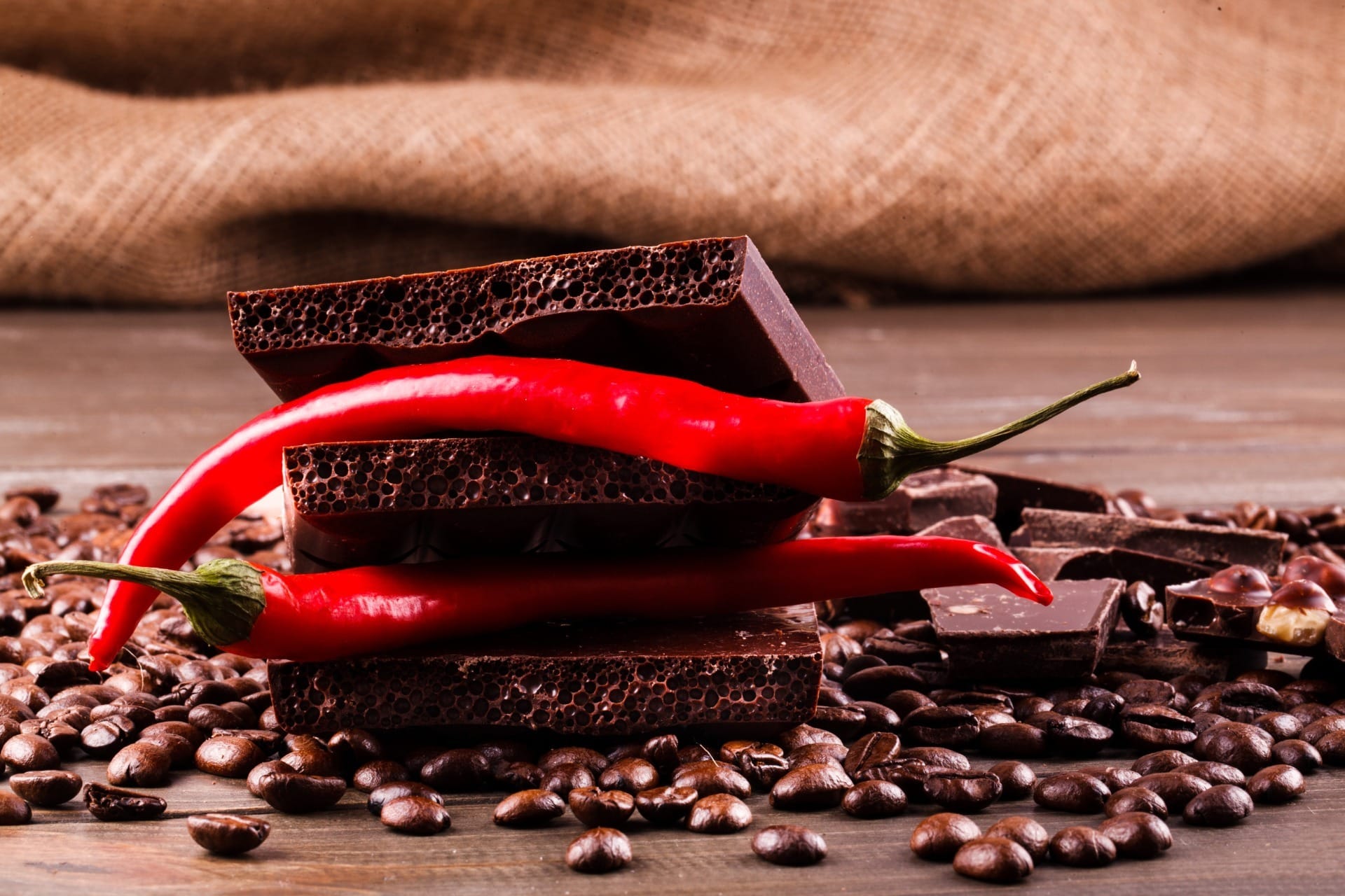 Como montar um jantar afrodisíaco para curtir com o seu amor?