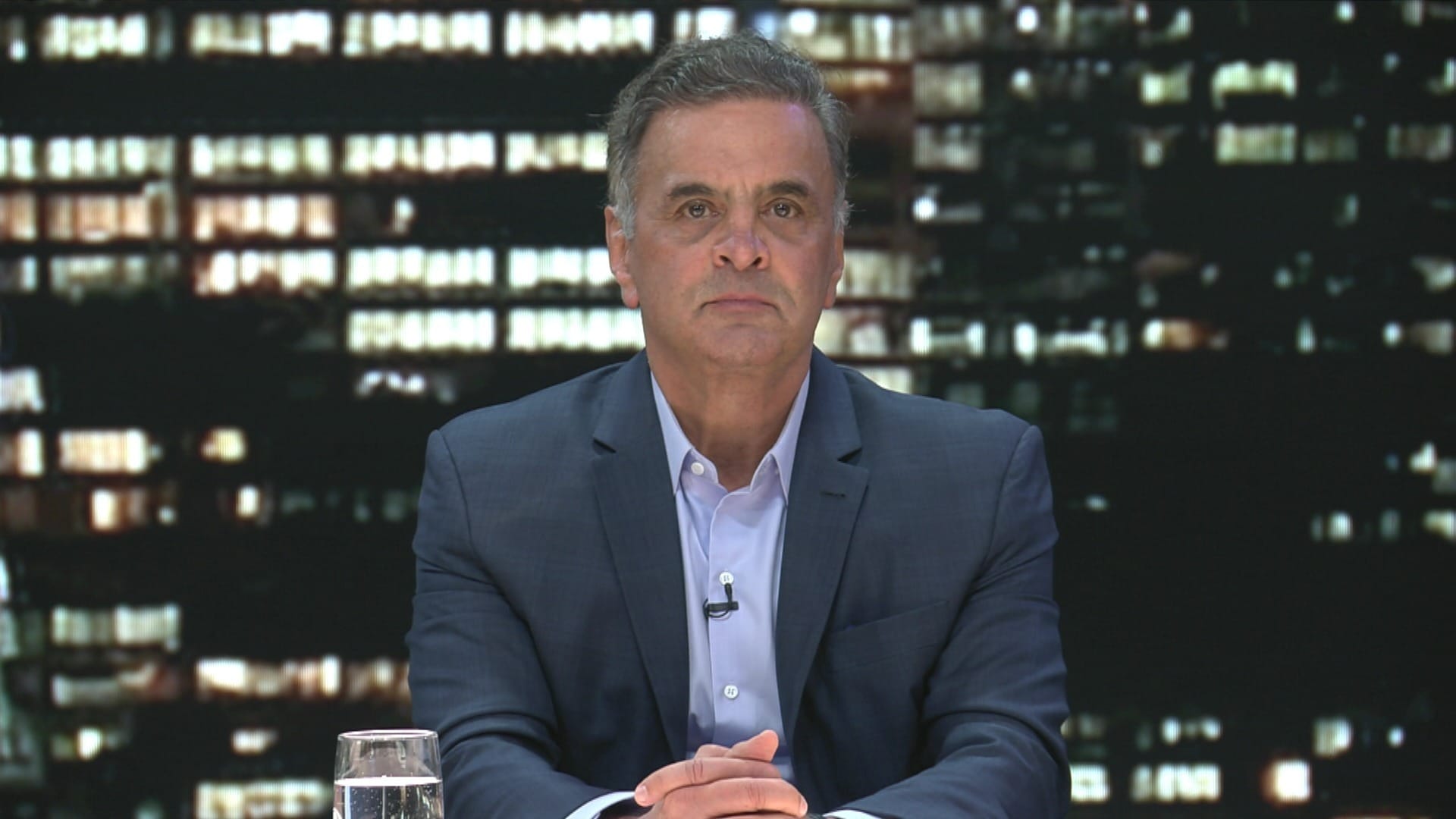 Aécio Neves anuncia que não disputará cargo eletivo em 2026