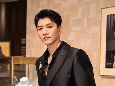 Jin Ze, astro de dramas chineses, é encontrado morto em casa aos 33 anos