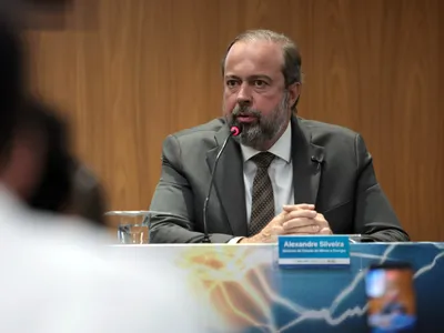 Justiça suspende megaleilão de energia com sobrepreço estimado em R$ 262 bi