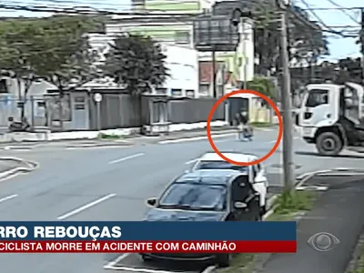 Motociclista morre após caminhão furar preferencial em Curitiba
