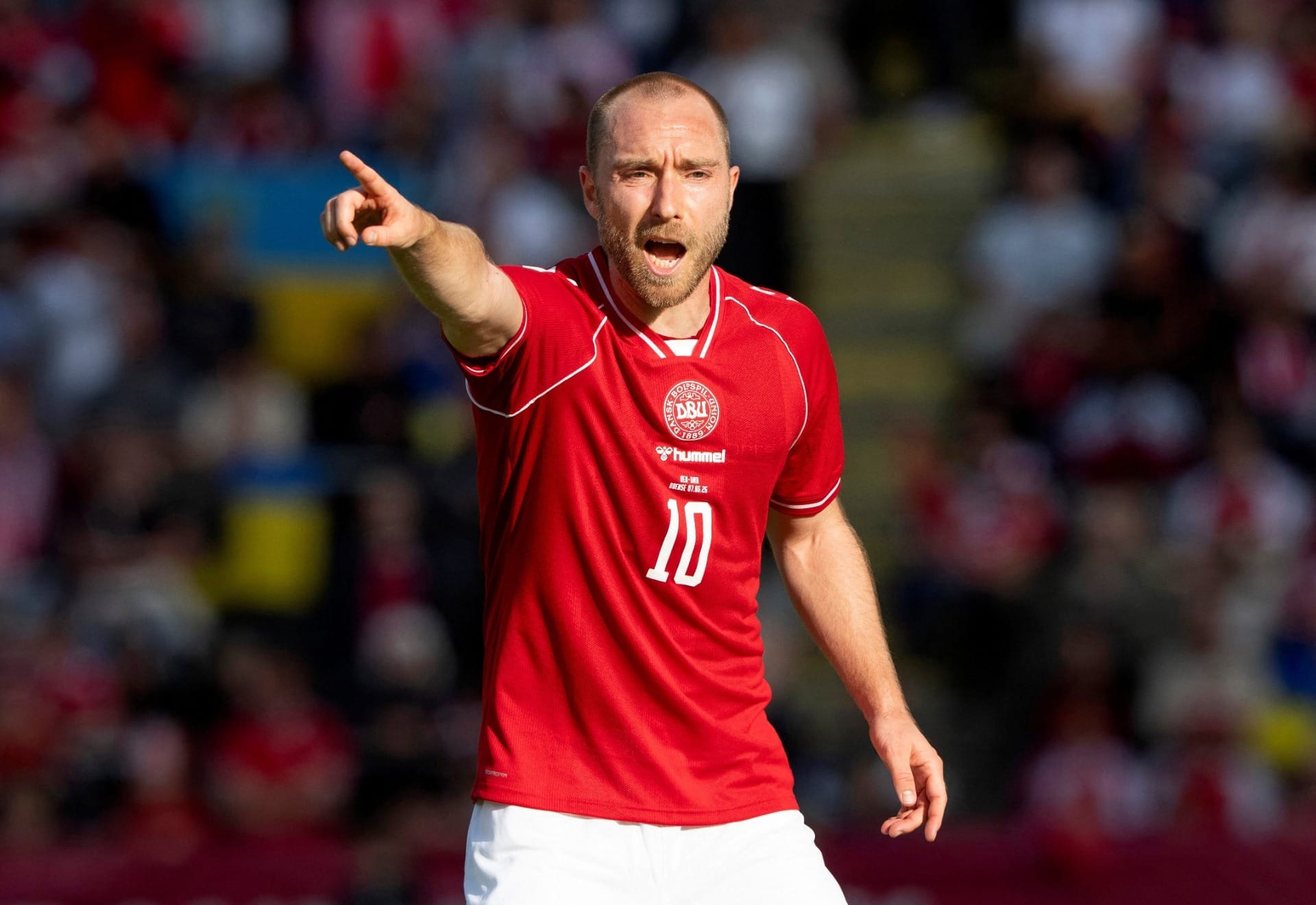Após desmaiar em campo, Eriksen rescinde com clube da segunda divisão alemã