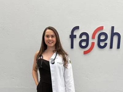 De enfermeira a estudante de medicina: o recomeço de Kézya Tavares
