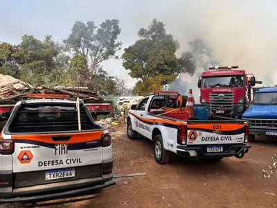 Incêndio atinge depósito de reciclagem em Campos do Jordão nesta terça