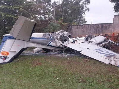 Funcionários viram heróis ao salvar homem após queda de avião em SP