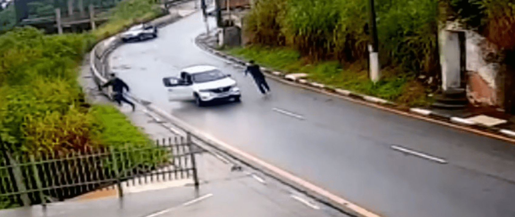 Perseguição policial termina em tiroteio e prisão na rodovia Raposo Tavares