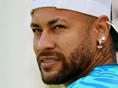 Neymar avança na recuperação, mas está fora de Brasil x Haiti