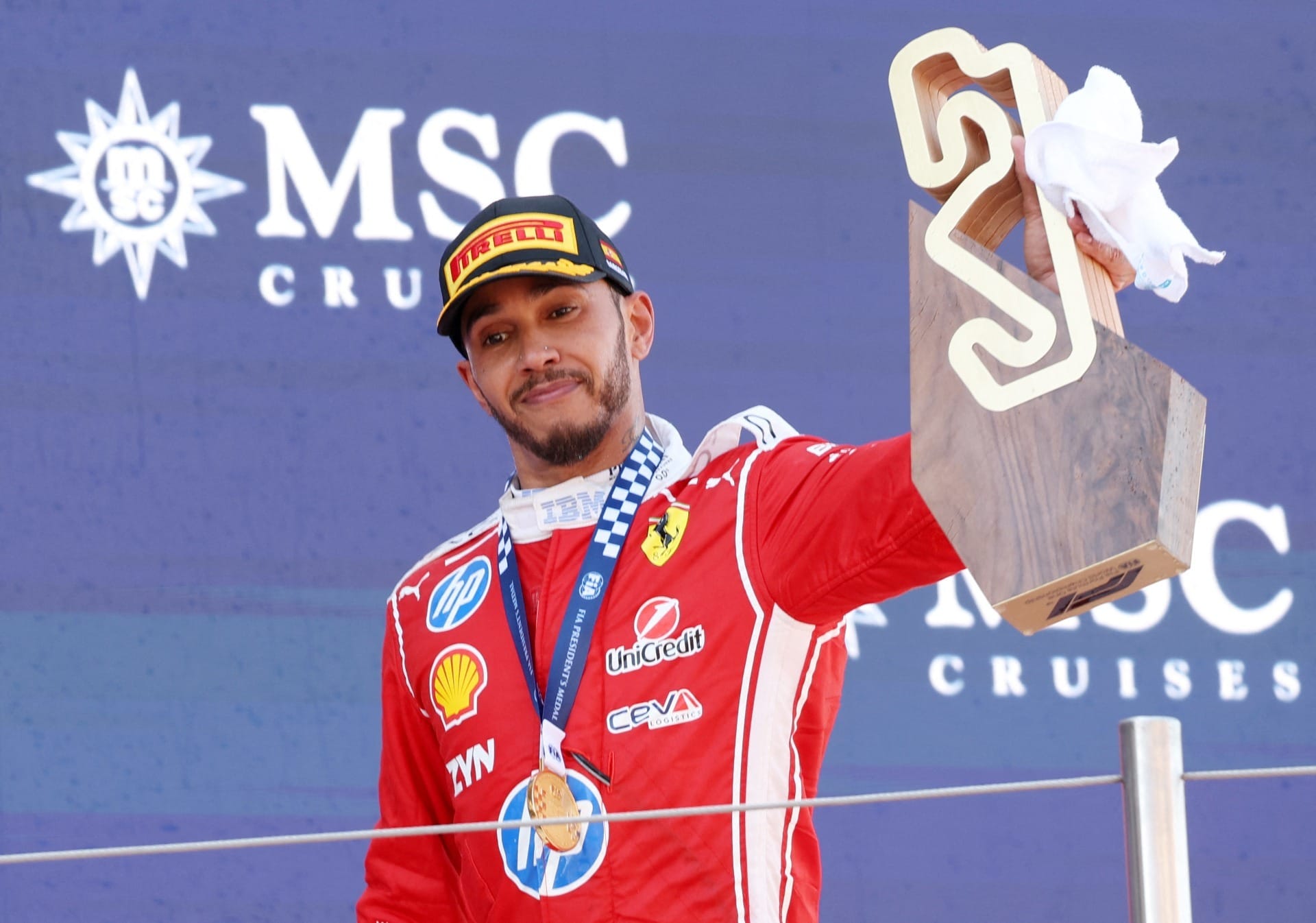 Lewis Hamilton entra na briga pelo título da F1; veja a classificação