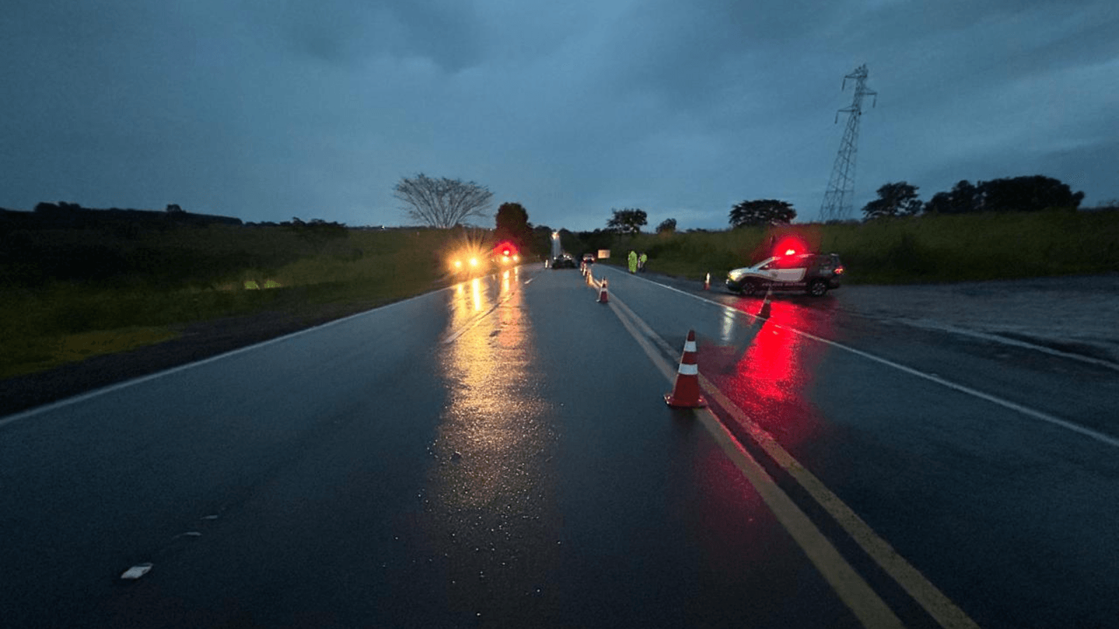Motociclista morre após batida entre dois veículos na região de Irapuru