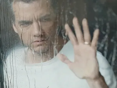 "A Última Casa": filme da Netflix com Wagner Moura ganha trailer; assista