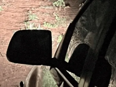 Mulher sequestrada é encontrada morta no porta-malas do carro
