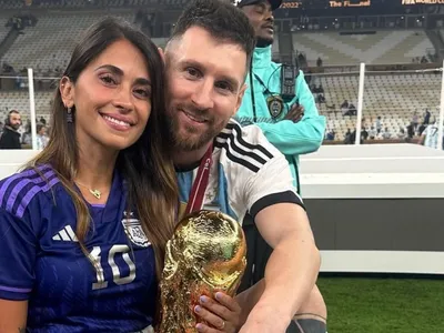 Antonela Roccuzzo: conheça amor de infância de Messi que o apoia na Copa