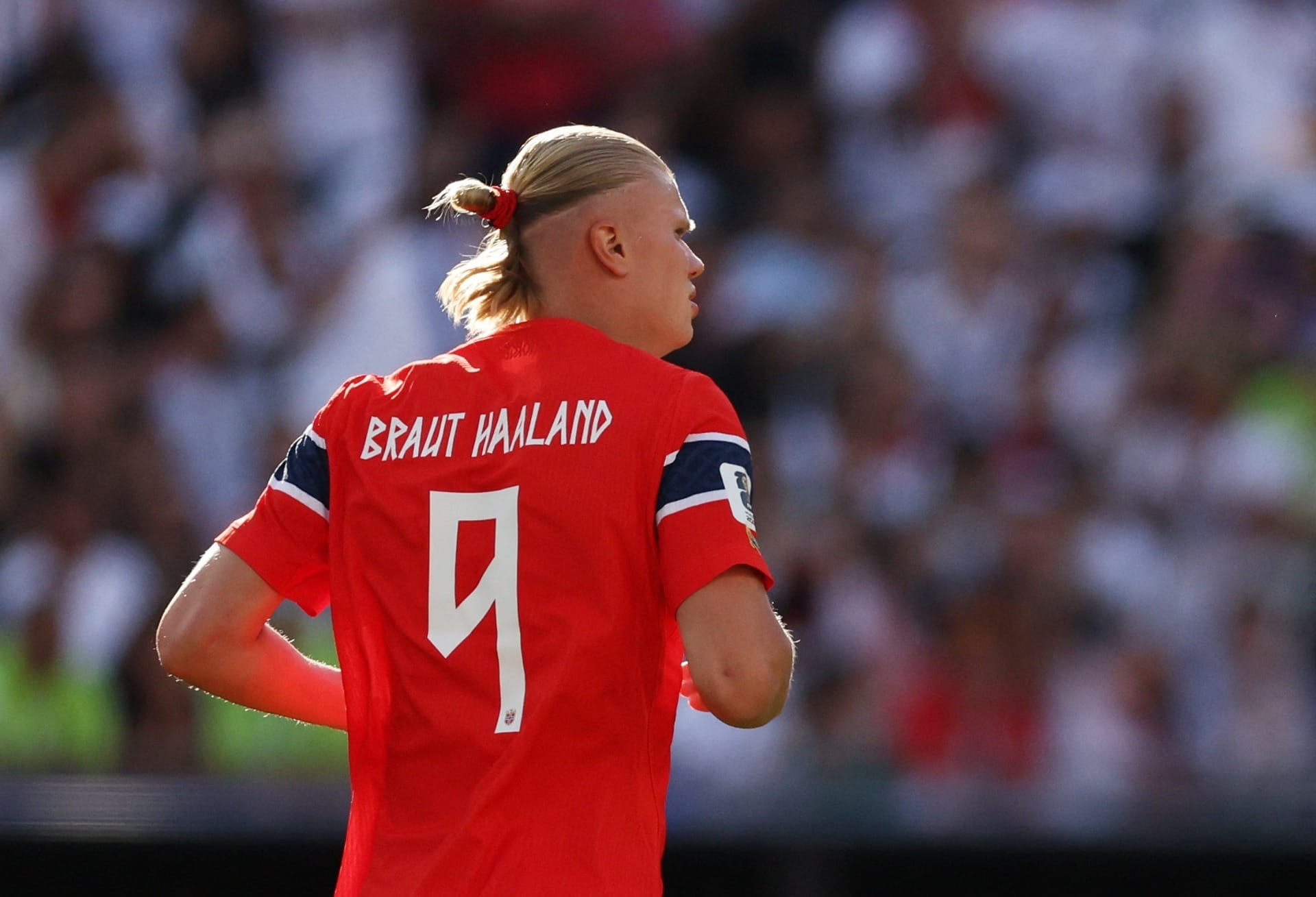 Noruega volta para Copa com brilho de Haaland e goleia Iraque
