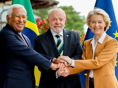 Lula debate restrições a produtos brasileiros com líderes da União Europeia
