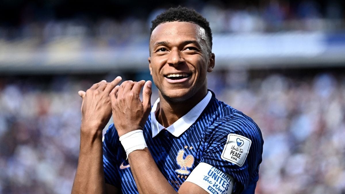 Mbappé brilha e França estreia com vitória sobre Senegal na Copa