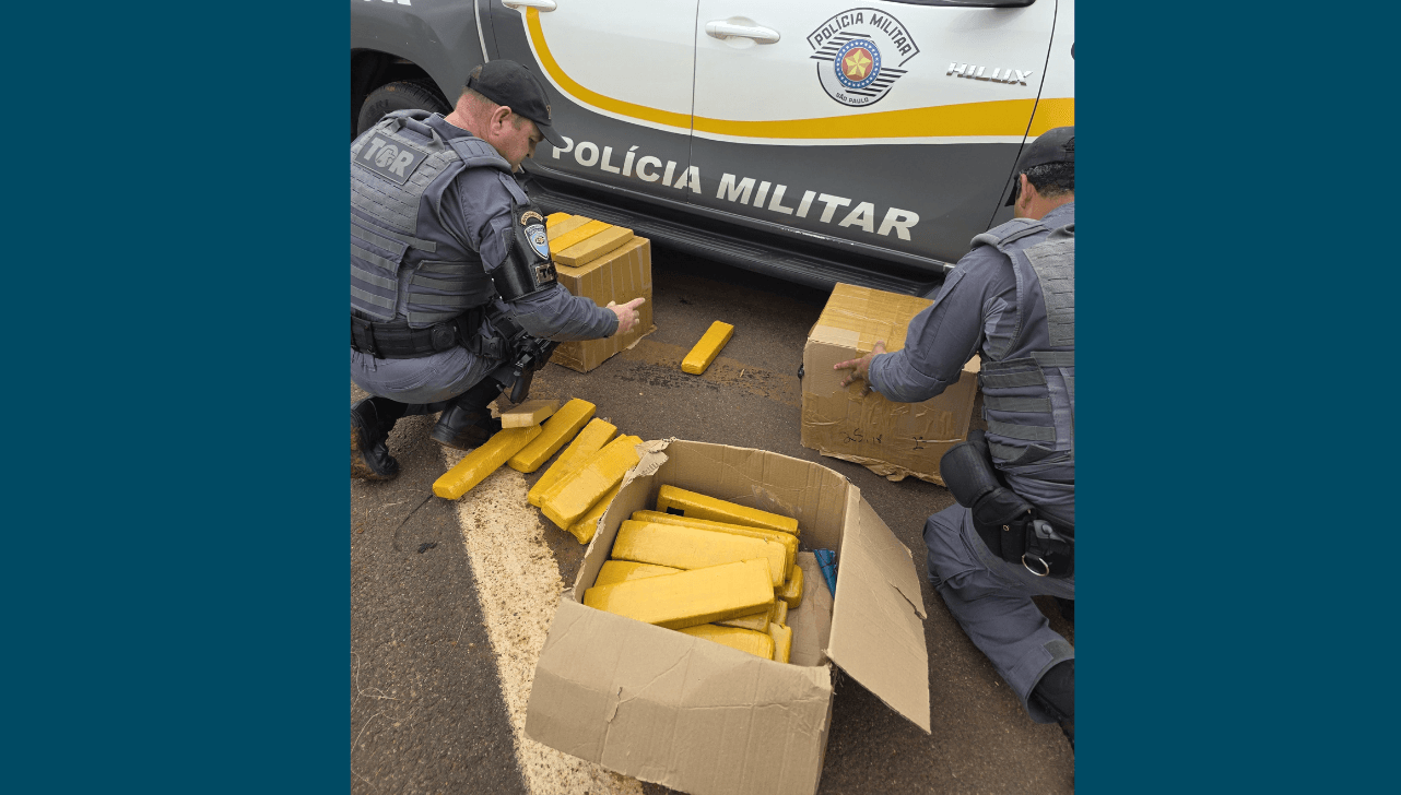 O motorista confessou que havia recebido as caixas em um posto de combustíveis