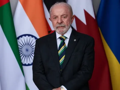 Lula cita Pix no G7 e diz que sistema é "referência em eficiência digital"