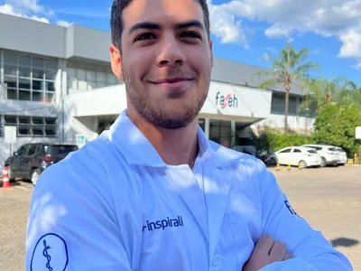Ele adiou o sonho da medicina, mas conseguiu a aprovação um ano depois