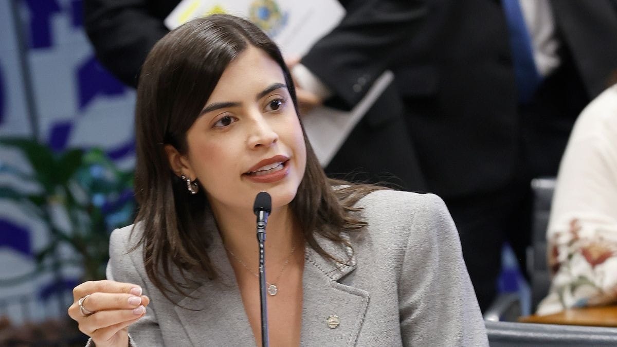 Proposta que criminaliza misoginia avança na Câmara dos Deputados