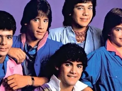 Menudo anuncia retorno aos palcos após 15 anos com turnê comemorativa