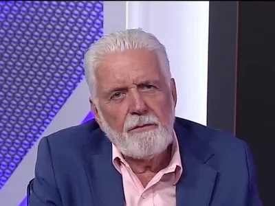 Jaques Wagner sobre conversa com Lula: 'Difícil que mexa na minha posição'