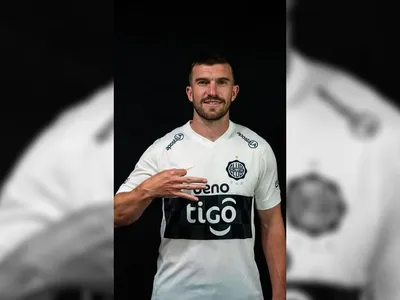 Olimpia anuncia 'ex-menos famoso' da Copa que viralizou na internet