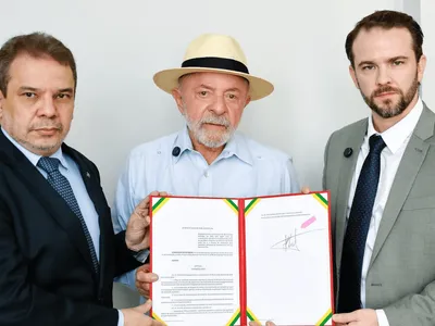 Lula assina medida para bloquear recursos financeiros de bets ilegais