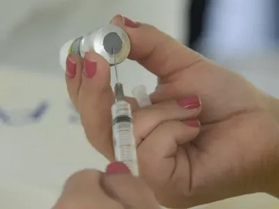 São Paulo inicia vacinação infantil com pneumocócica 20 neste sábado (20)