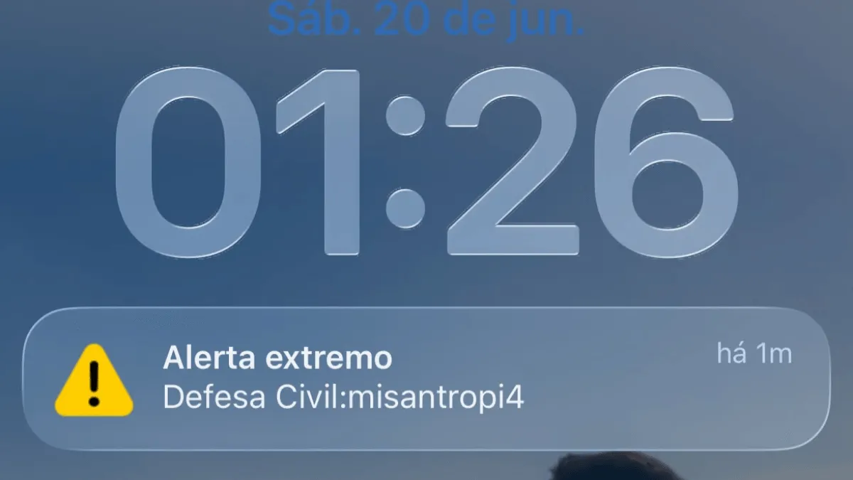 Mensagem falsa disparada pelo sistema da Defesa Civil e atingiu 30 milhões de pessoas (Reprodução)