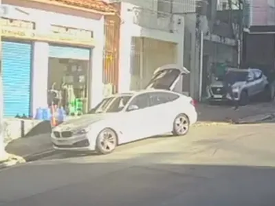 Carro de luxo é roubado em São Paulo por homem em saída temporária