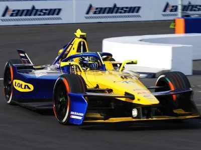 Di Grassi supera punição e pontua pela 3ª corrida seguida na Fórmula E