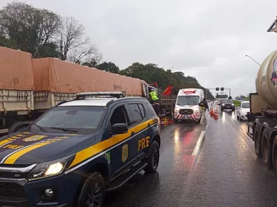 Jovem morre em acidente entre caminhões na BR-277, em São José dos Pinhais