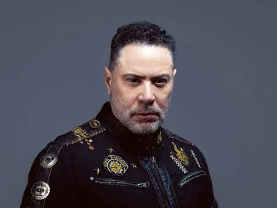 Ratier se apresenta no Ame Club neste sábado