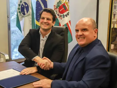 Leonidas Dias assume Prefeitura de Curitiba durante viagem de Pimentel